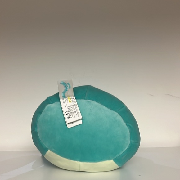 Ludwig frog muggy green plush toy squishmallow with tags fairly new - Picture 5 of 5